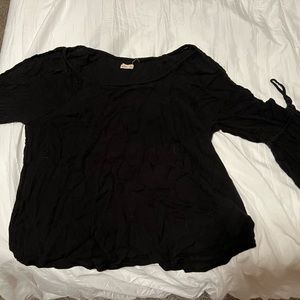 Hollister Top